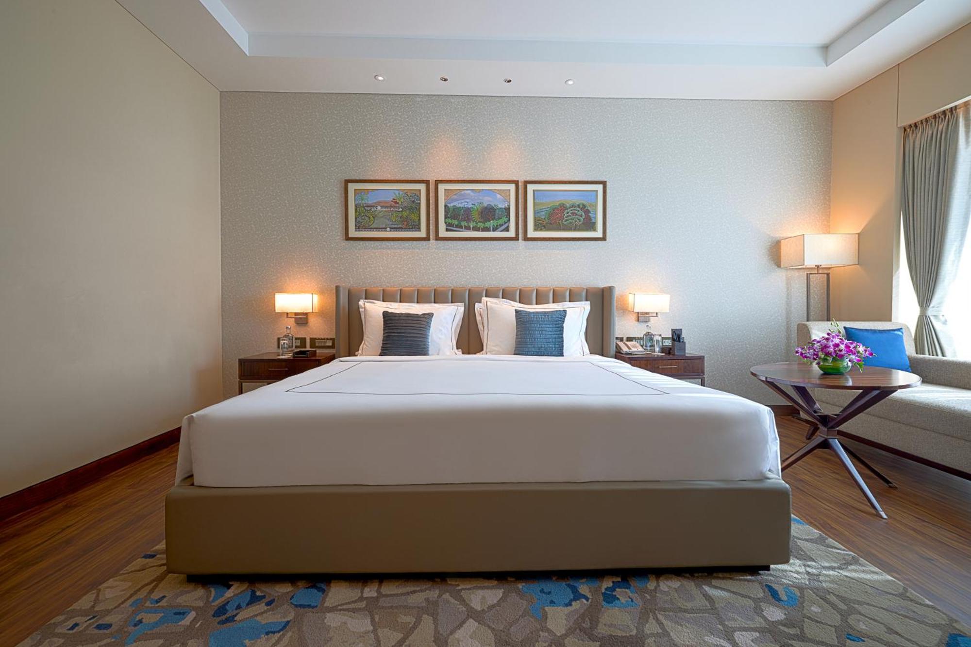 Taj Bangalore Devanahalli Zewnętrze zdjęcie A bedroom at the Taj Bengal