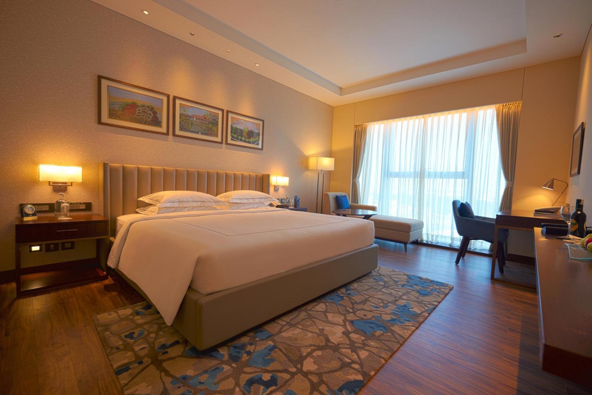 Taj Bangalore Devanahalli Zewnętrze zdjęcie Deluxe Room